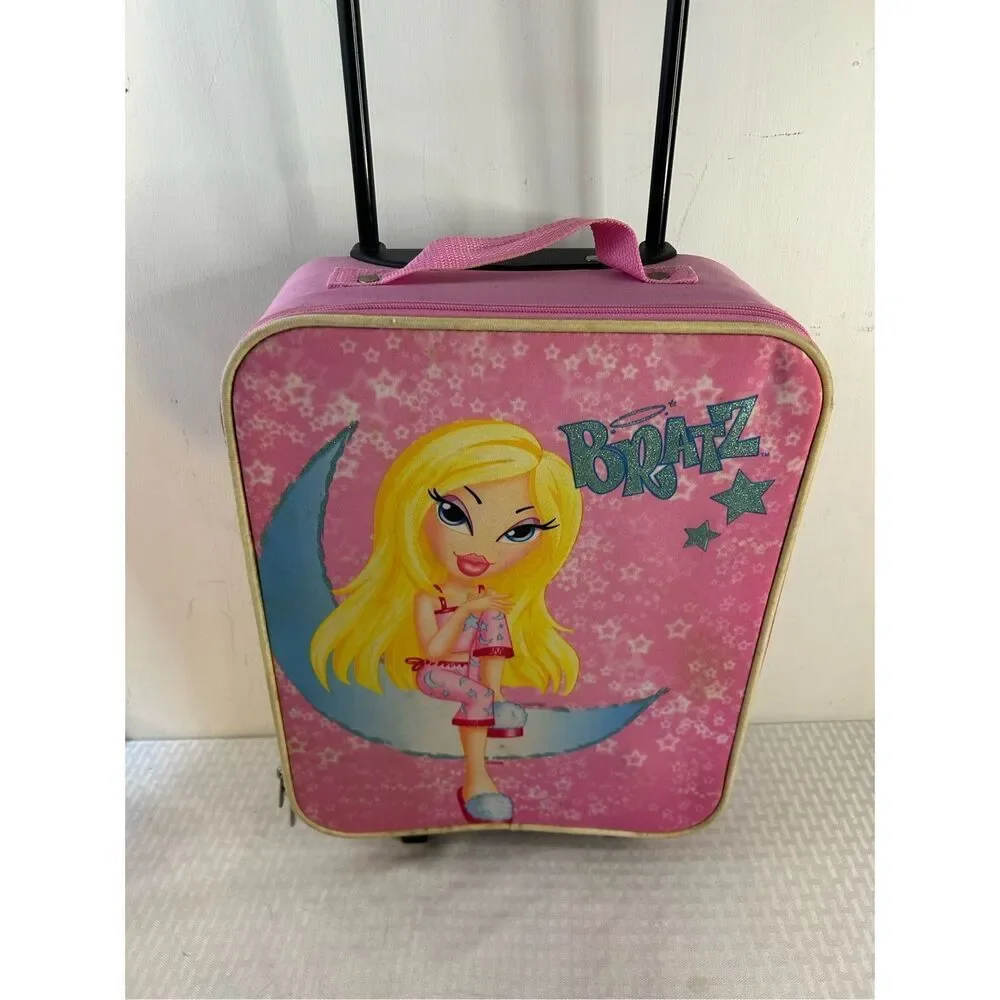 Bratz rolling luggage‎ pink smudges 12